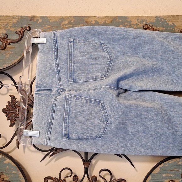 SOFT SURROUNDINGS Pull On Cropped Snap Ankle Jeans. Size PXS - Picture 9 of 12